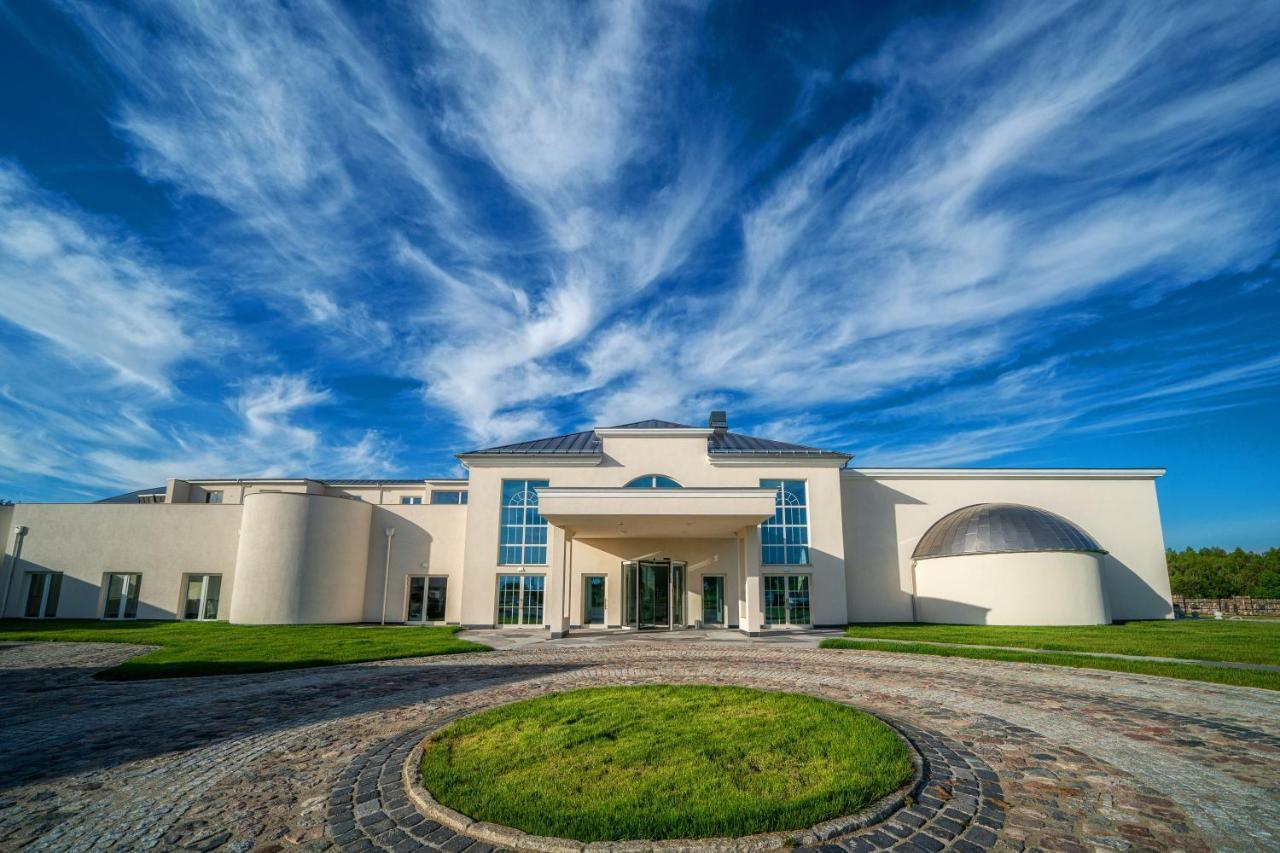 Hotel Kiston Суленчино Экстерьер фото