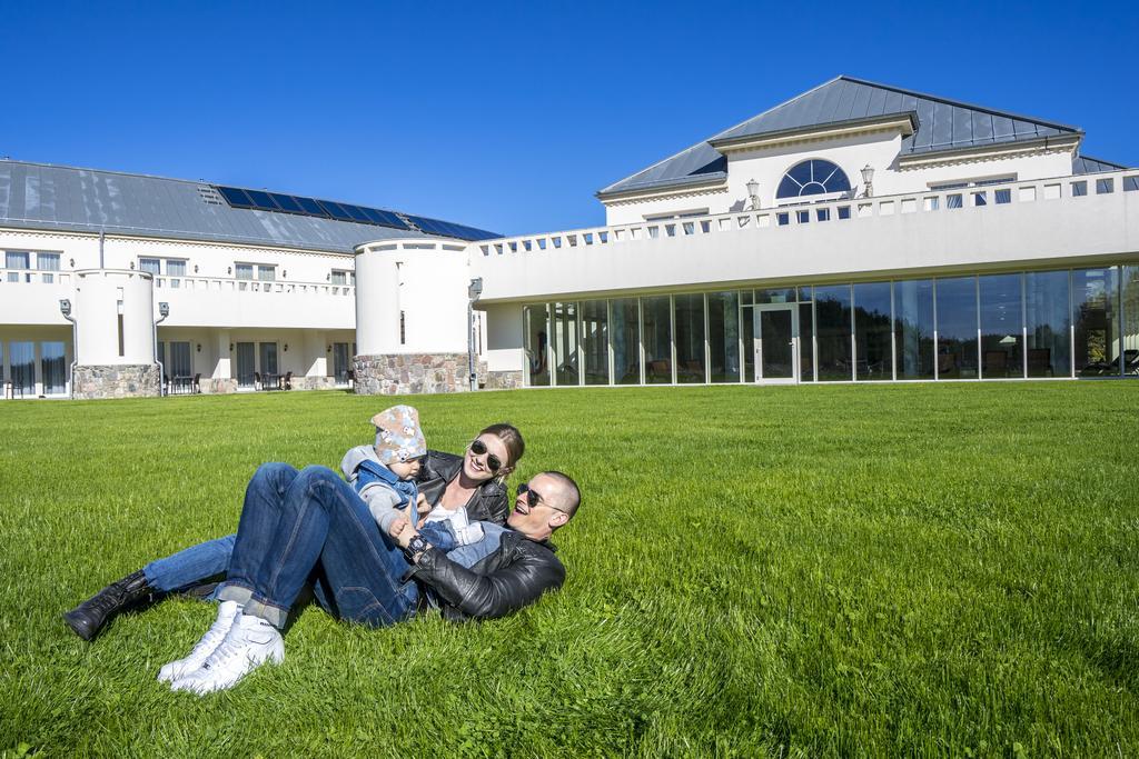 Hotel Kiston Суленчино Экстерьер фото